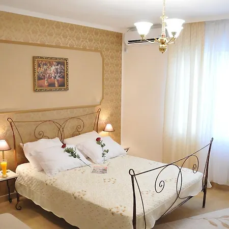 Royal Apartments Nis Room photo
