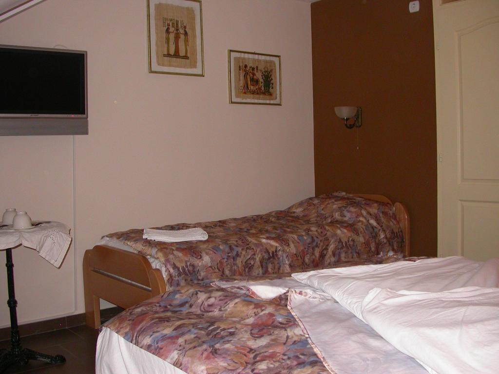 Royal Apartment *